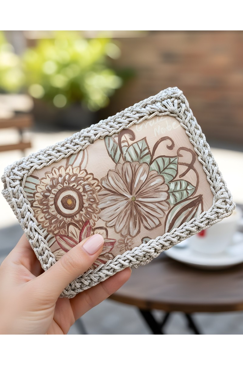 Iaira Handmade Art Wallet with Certificate of Authenticity