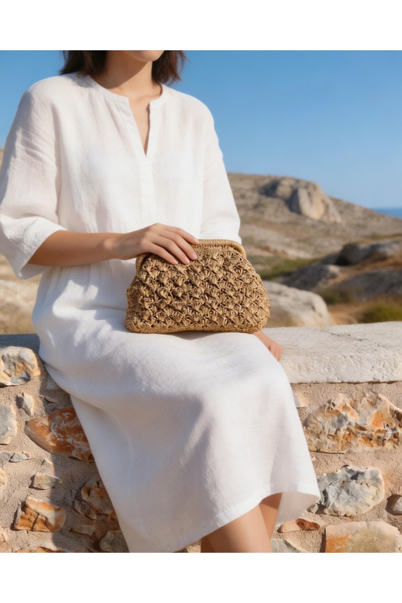 Stylish women's clutch bag for island holidays and city wear