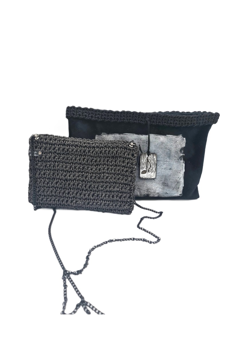 Handmade straw bag - black