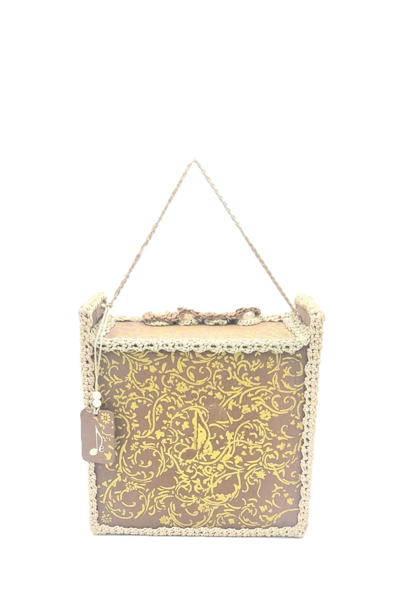 Hand-painted wooden box packaging of Agno handmade art bag